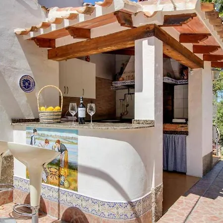 Paradise Private Pool And Garden In A Natural Park For 9 *